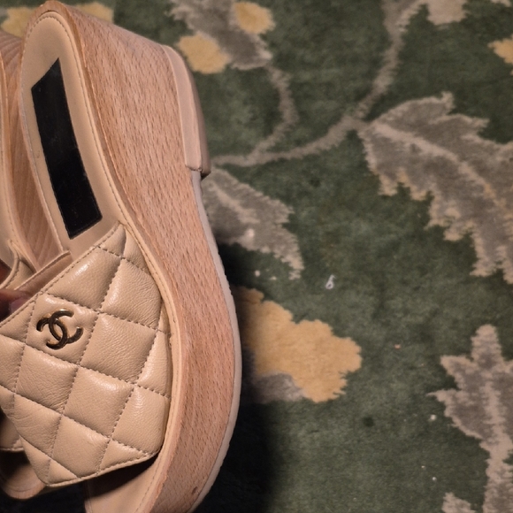 CHANEL Cream Quilted Mules - Picture 7 of 10
